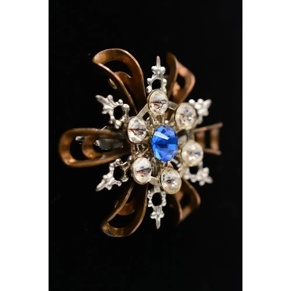 Vintage Flower Pin Brooch Brass Tone Metal Blue Rhinestone 3D Elegant 70s BinAL